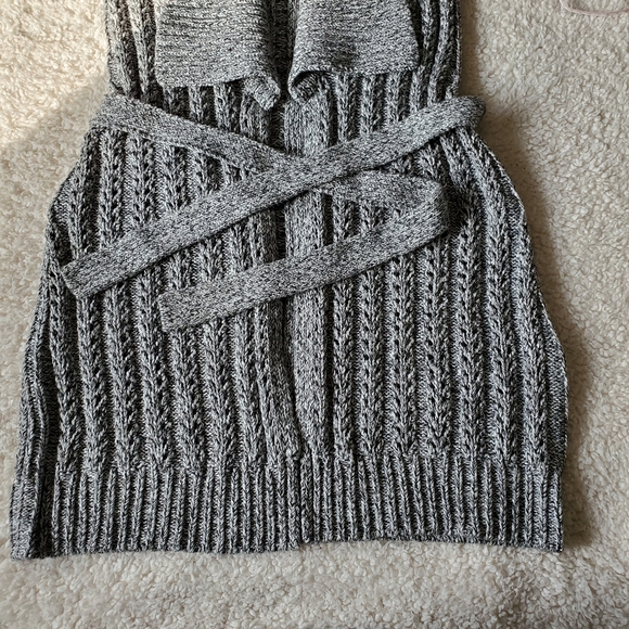 T Tahari long duster sweater wrap vest cable knit - Picture 5 of 6